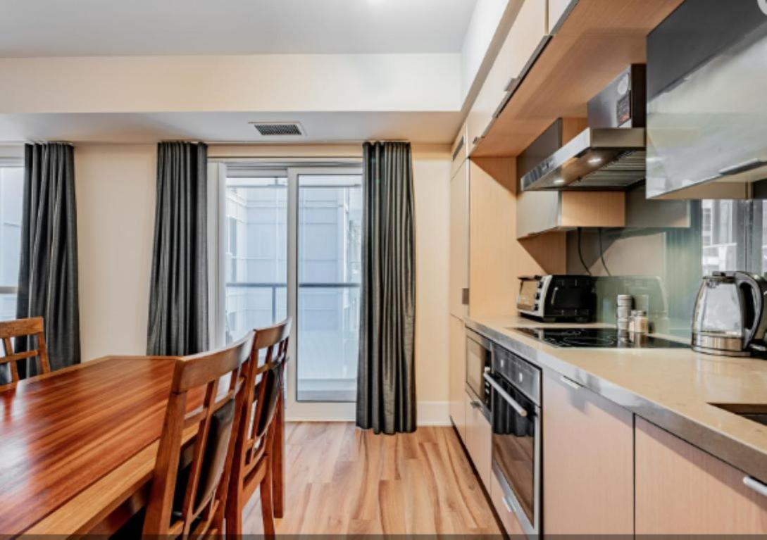 Executive 2 Beds Near Cn Tower, Rogers Centre, Scotia Area, Business District, Entertainment District, Lakeshore Торонто Экстерьер фото